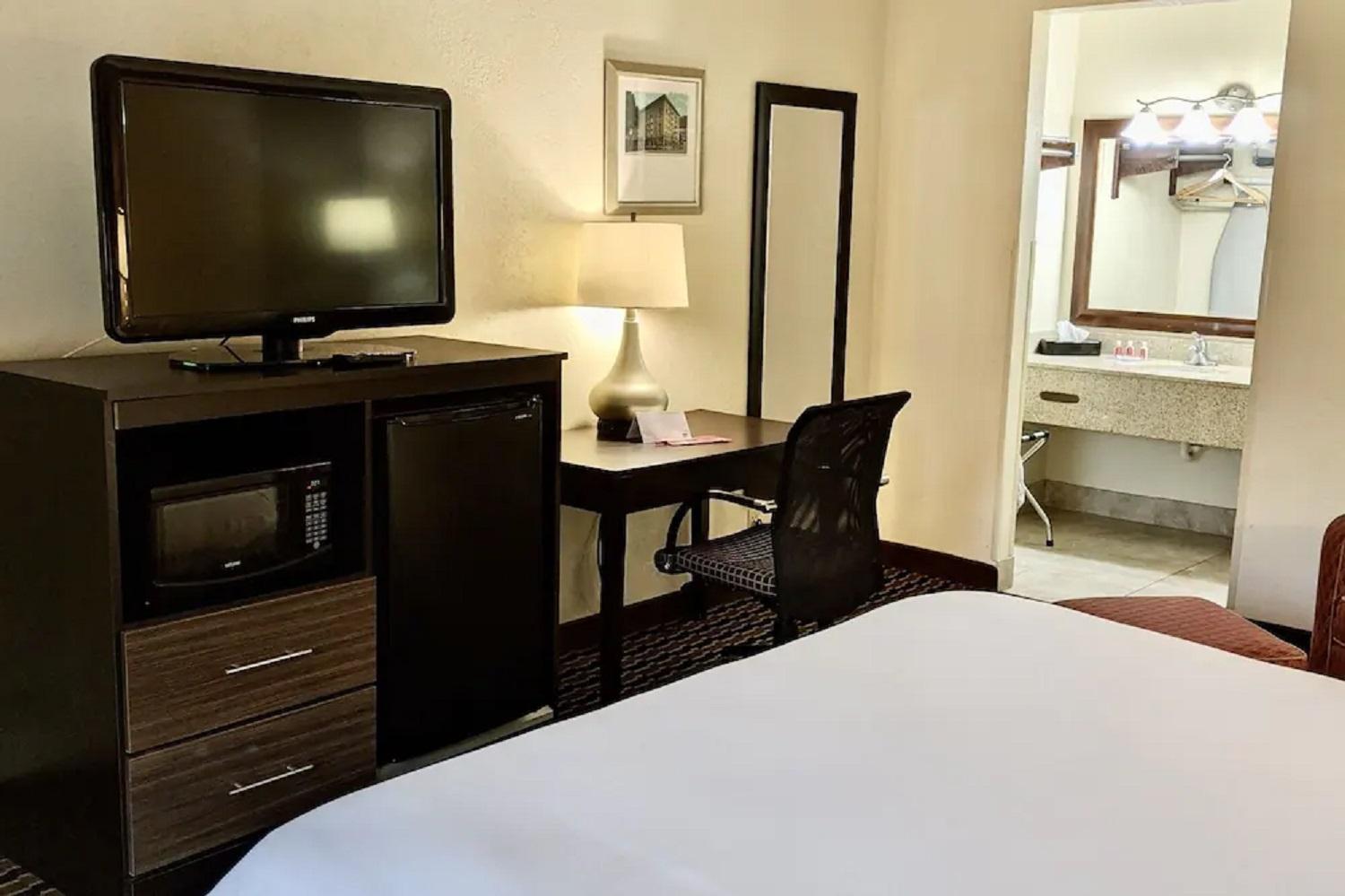 Econo Lodge Forest City Luaran gambar
