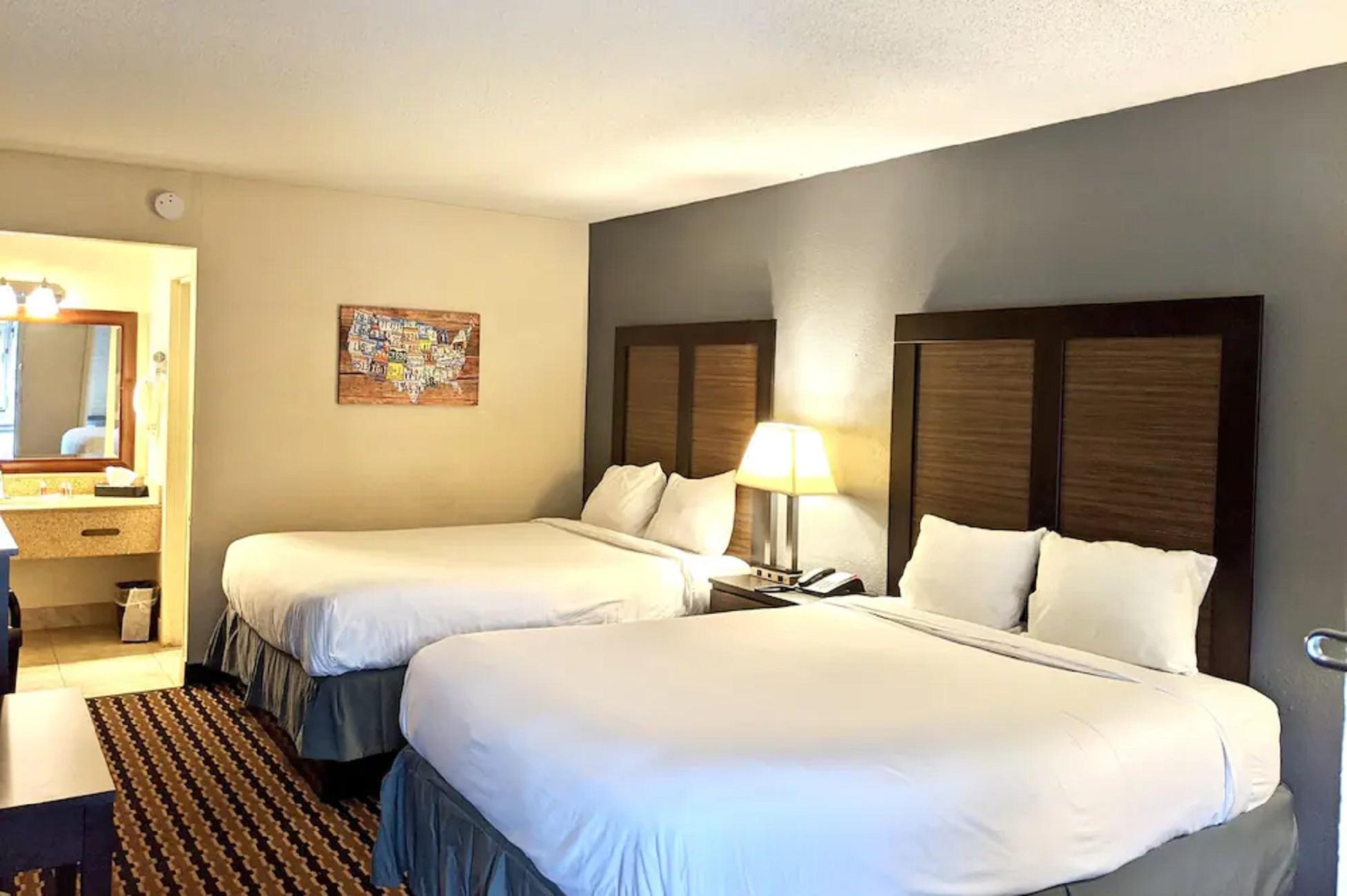 Econo Lodge Forest City Luaran gambar
