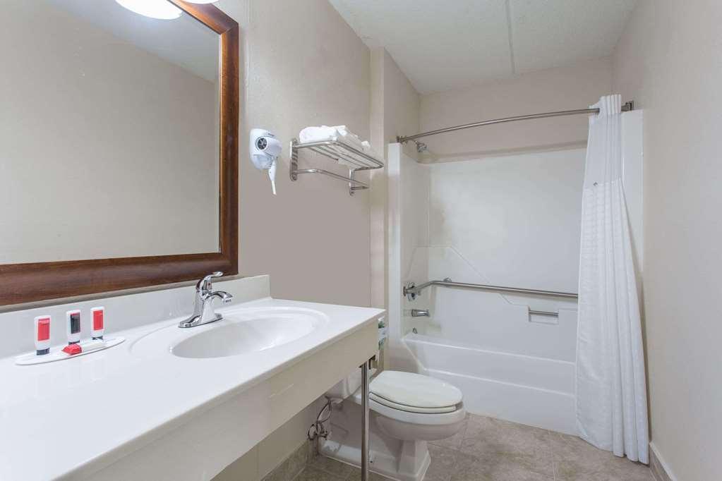 Econo Lodge Forest City Luaran gambar