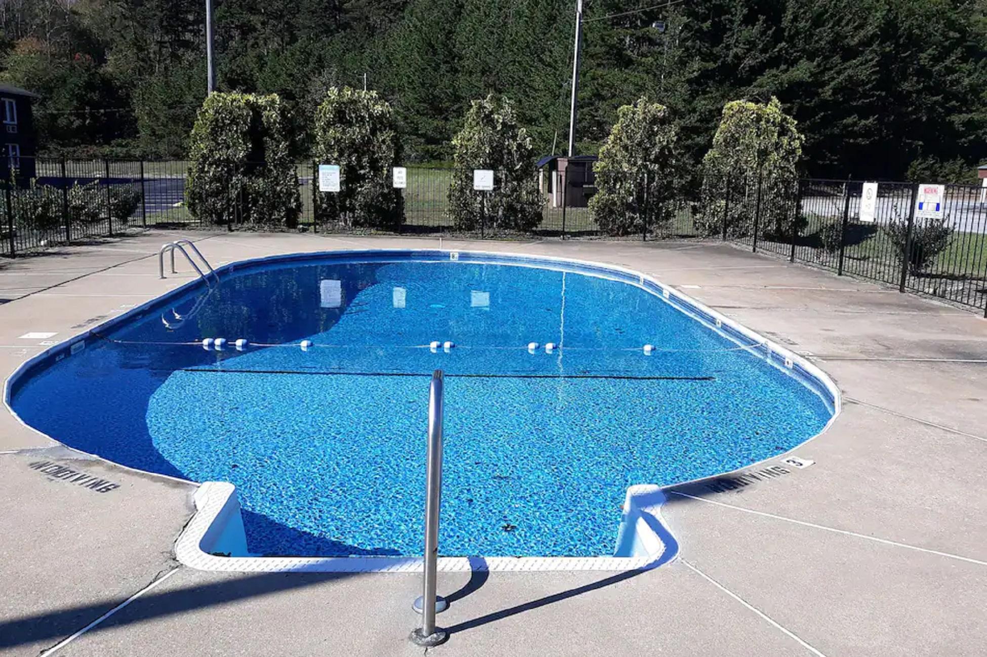 Econo Lodge Forest City Luaran gambar