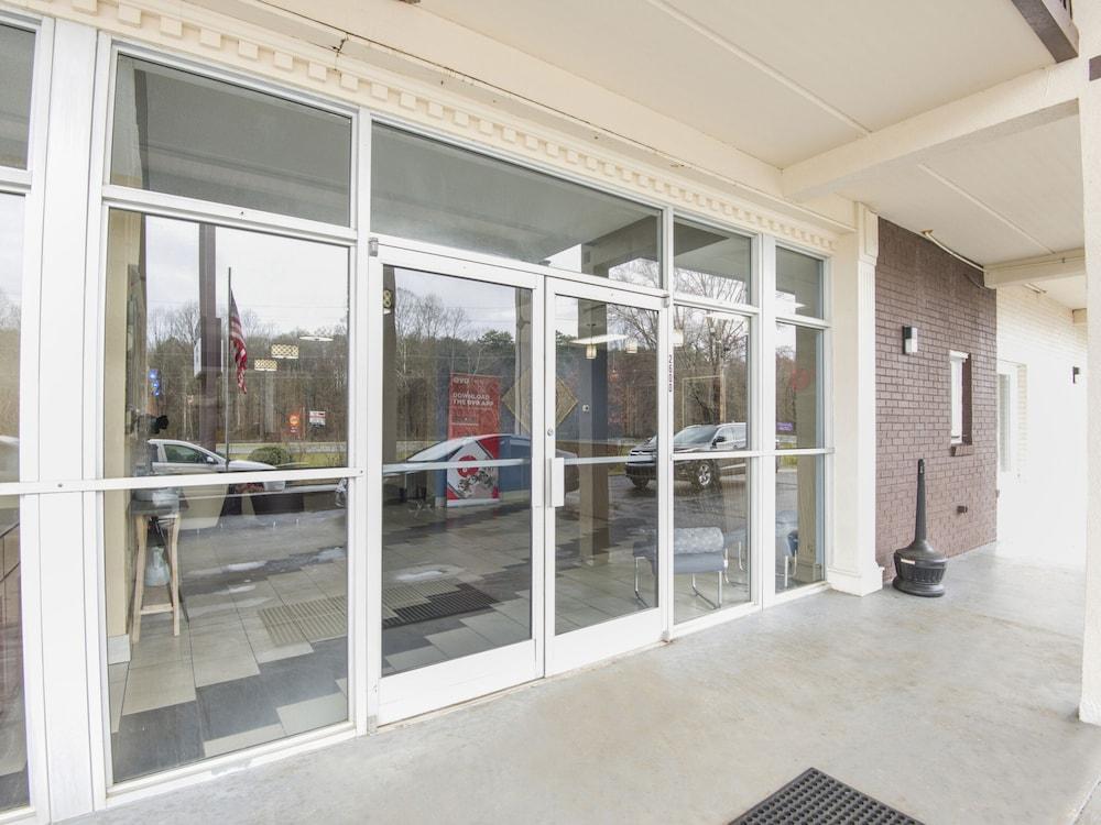 Econo Lodge Forest City Luaran gambar